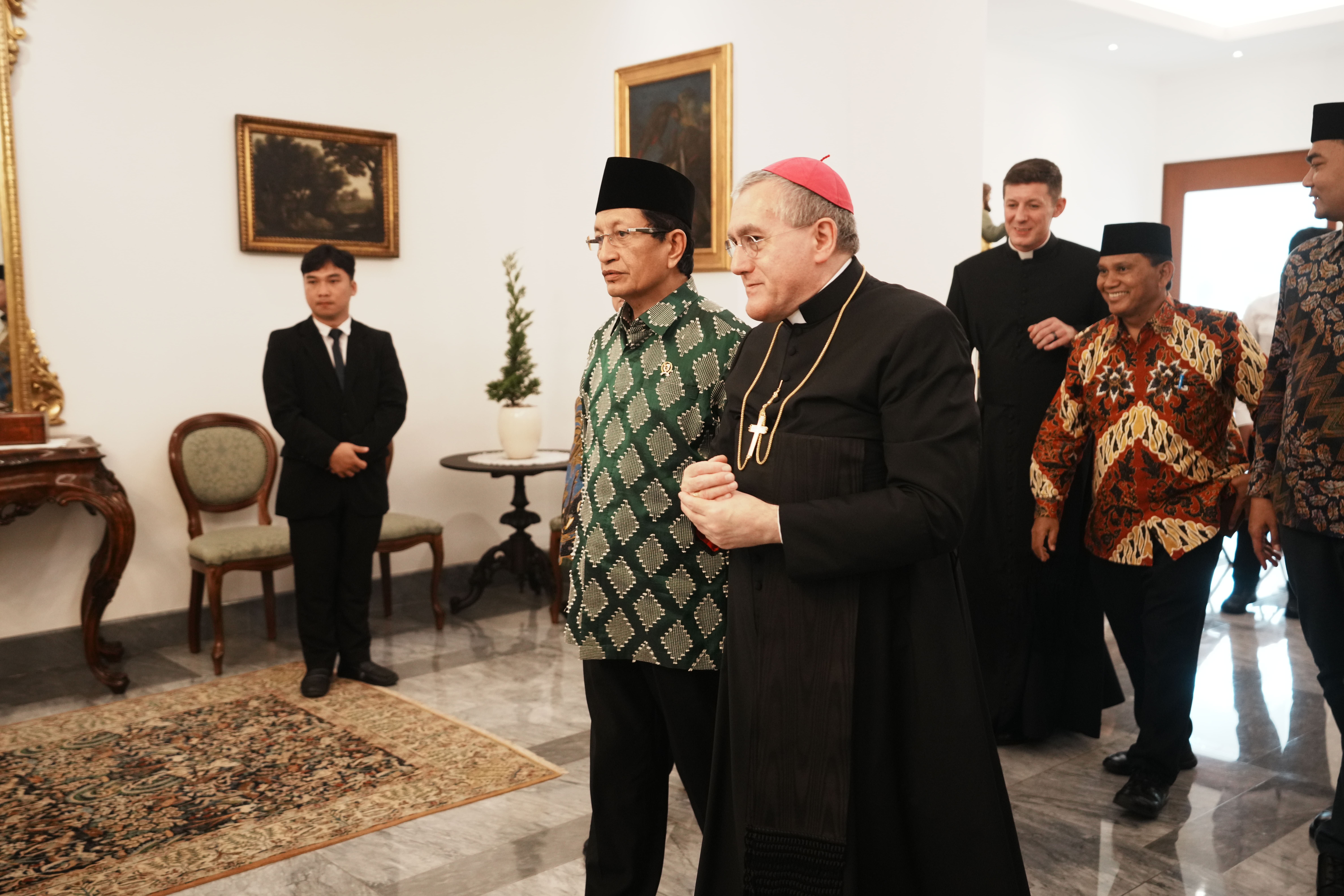 Tinggal di Negara Minoritas, Bagaimana Menjaga Fikih Islam?